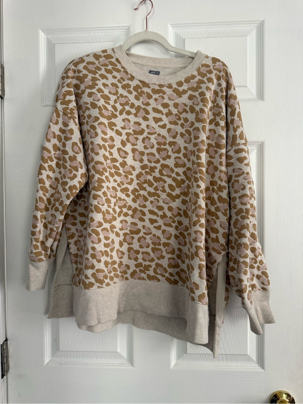Aerie Leopard Print Cream & Tan Women's Pullover Sweater